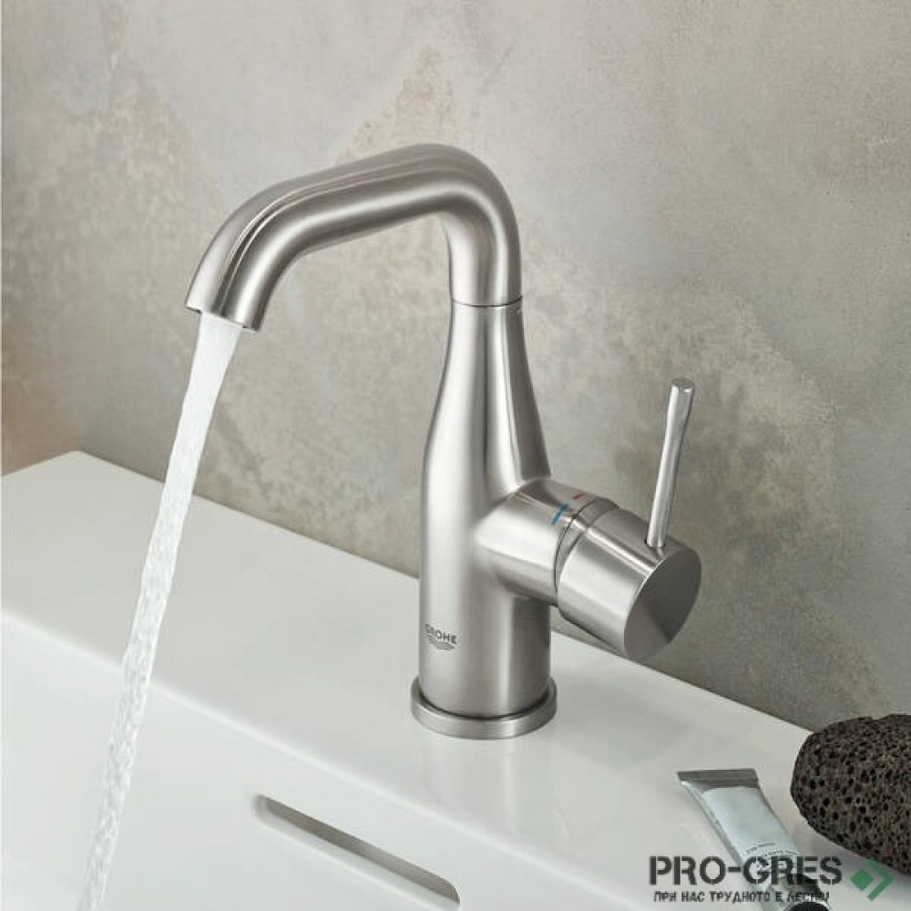 Смесител за мивка М-размер с витло ,SuperSteel GROHE ESSENCE 24173DC1